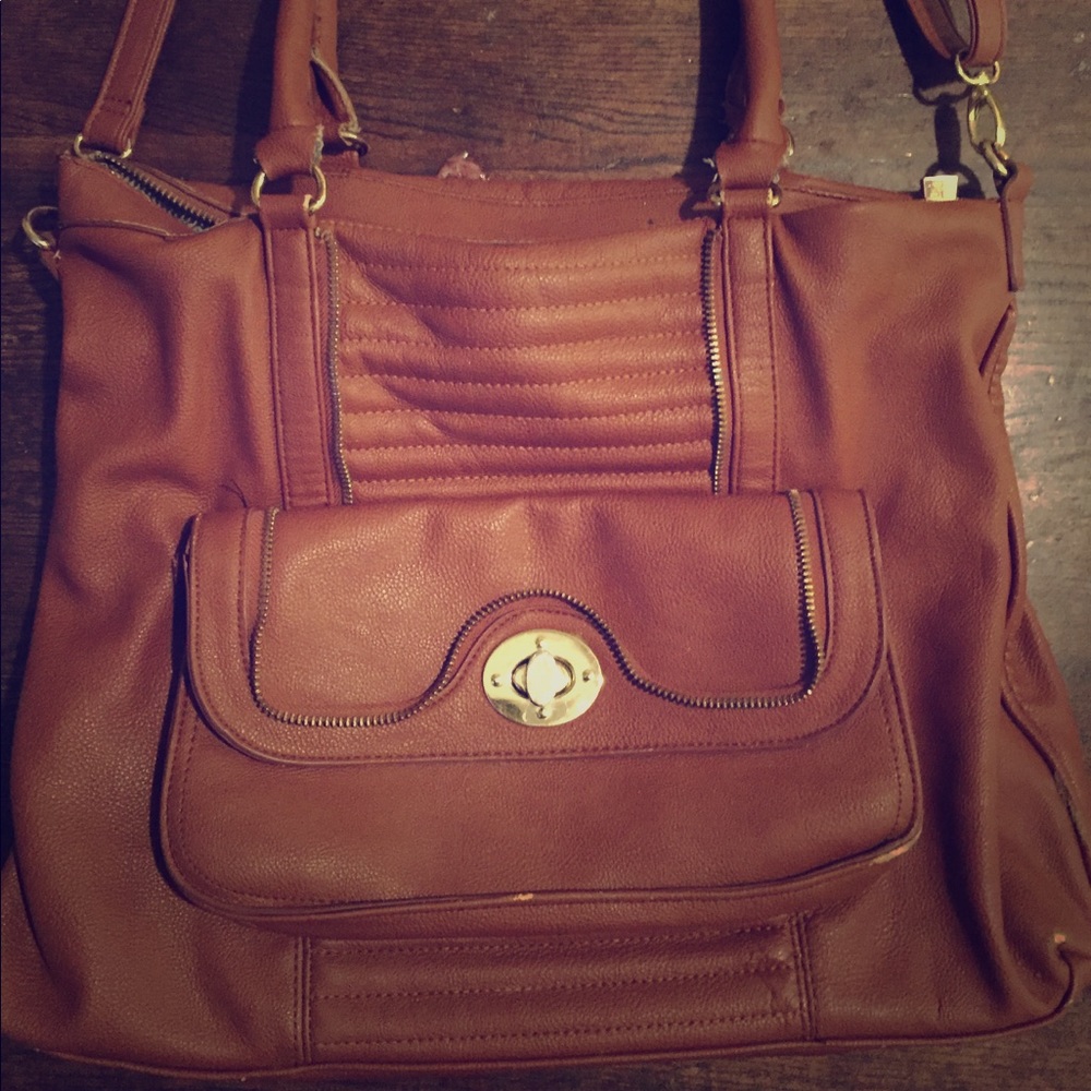 Gently used  Steve madden purse